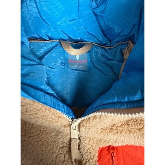 NWOT Free people movement scenic route pullover women’s size L - Picture 6 of 14